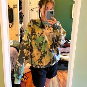 Tye dye sweatshirt (crewneck)
